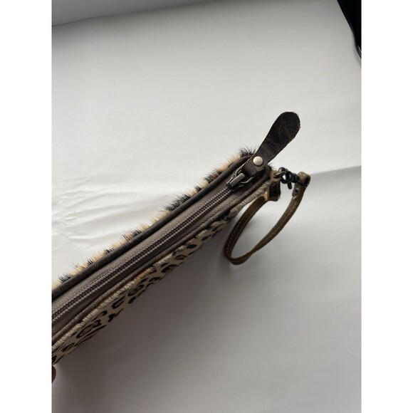Myra Bag Wristlet Clutch Cheetah Print Leather Date Night Upcycle Purse Travel - Picture 4 of 5